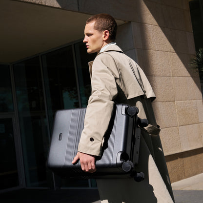 Essential Midnight Black